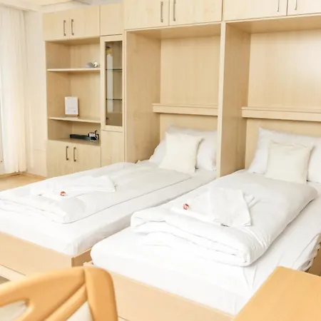 Rosenalm Apartment *